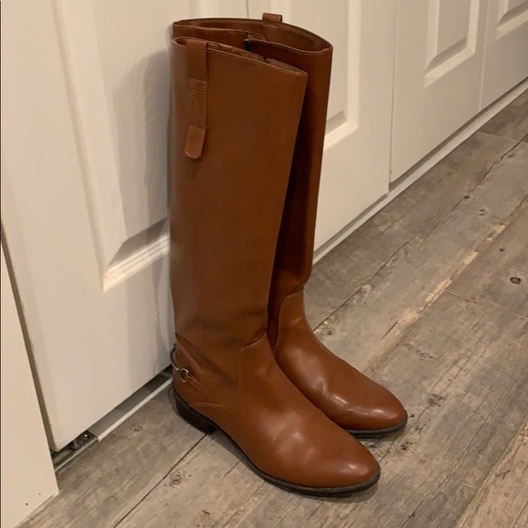 Boots - Picture 1 of 5